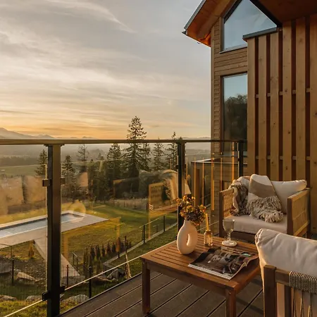 Cyrhla Luxury 4 Bedroom With Air Conditioning, Jacuzzi, Heated Summer Pool, & Salted Saunarium Access By Bqqk Villa Zakopane